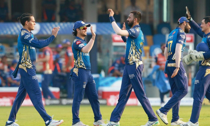 Defending champions Mumbai Indians beat SRH by 34 runs