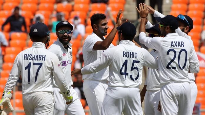 India beat England by an innings & 25 runs, win series by 3-1